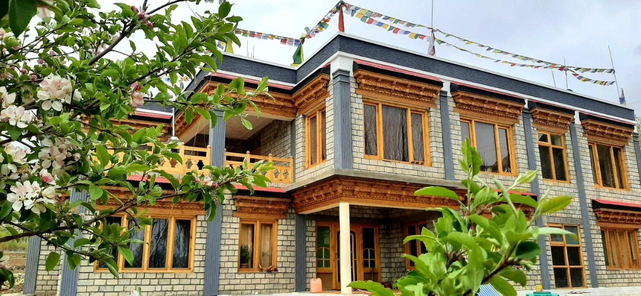 Ladakh Country Inn 列城 外观 照片
