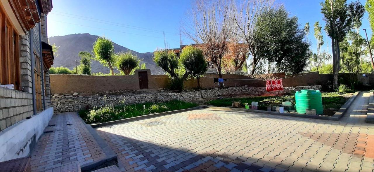 Ladakh Country Inn 列城 外观 照片